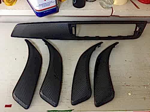 bmw f30 f10 f20 320 116 520 118 araç içi trim kaplama karbon carbon parlak siyah kırmızı araç kaplama folyo kaplama (19)