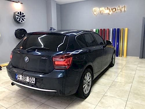 bmw f20 118 difüzör kaplama arka tampon folyo (3)