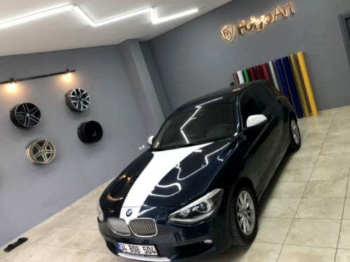 bmw f20 beyaz şerit çekme urban şeritleri bmw 116 118 şerit kaplama araç kaplama (3)