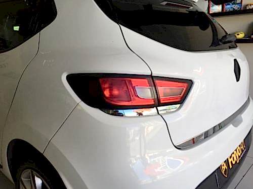 clio stop çerçevesi folyo kaplama parlak siyah şerit (2)