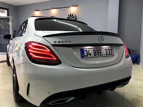 mercedes c200 difüzör kaplama parlak siyah arka tampon (1)