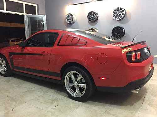 mustang şerit çekme araç kaplama (2)