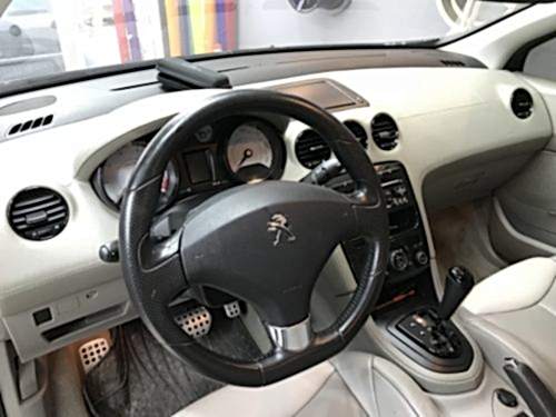 peugeot 308 araç içi trim çıtaları kaplama parlak siyah (3)