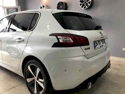 peugeot 308 stop çerçevesi karartma folyo kaplama araç kaplama