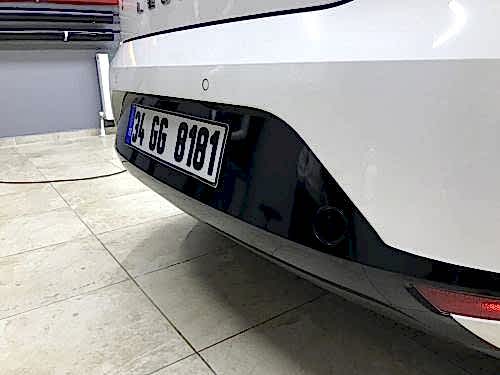 seat leon fr arka tampon difüzör parlak siyah araç kaplama (1)