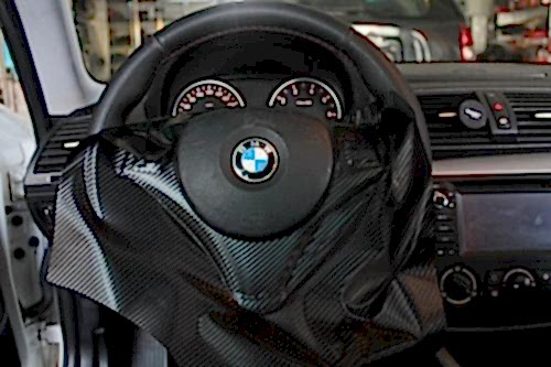 bmw f30 f10 f20 320 116 520 118 araç içi trim kaplama karbon carbon parlak siyah kırmızı araç kaplama folyo kaplama (11)